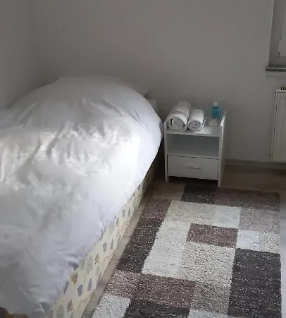 Quarto em Acomodações Particulares Messe Luxury *